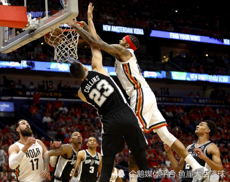 四川队逆转福建队,麦科勒姆刷新纪录 四川队逆转福建队,麦科勒姆刷新纪录