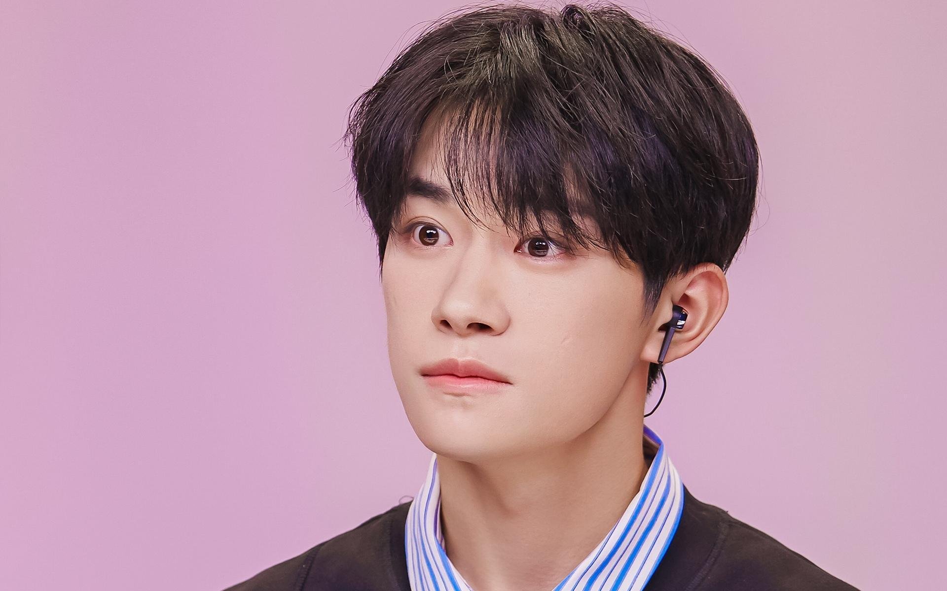 紫金巨兽觉醒之夜，浓眉以方尖碑之姿改写世界排名的暗涌