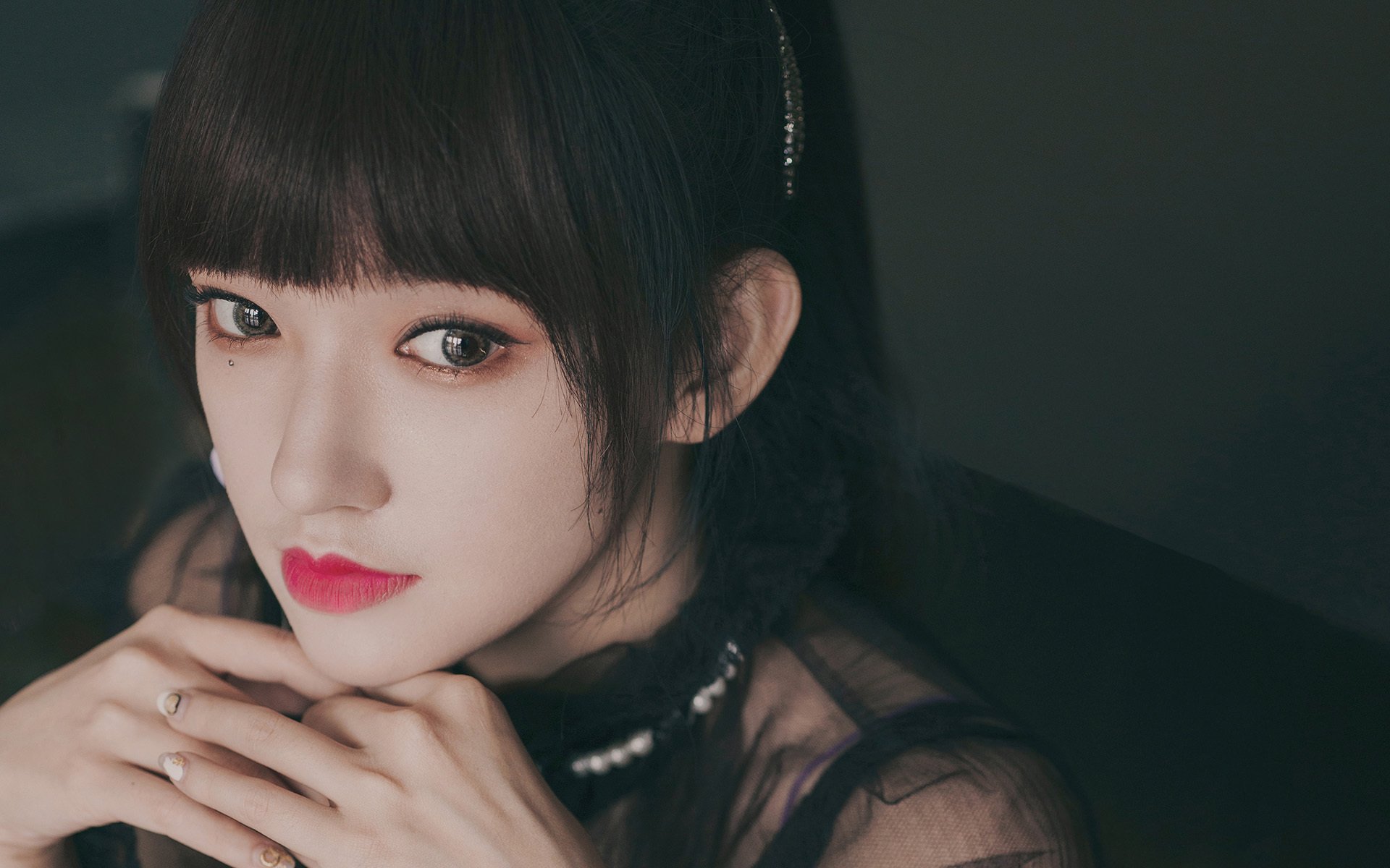 F1新赛季揭幕战之夜，戈贝尔在篮球星球完成沉默救赎