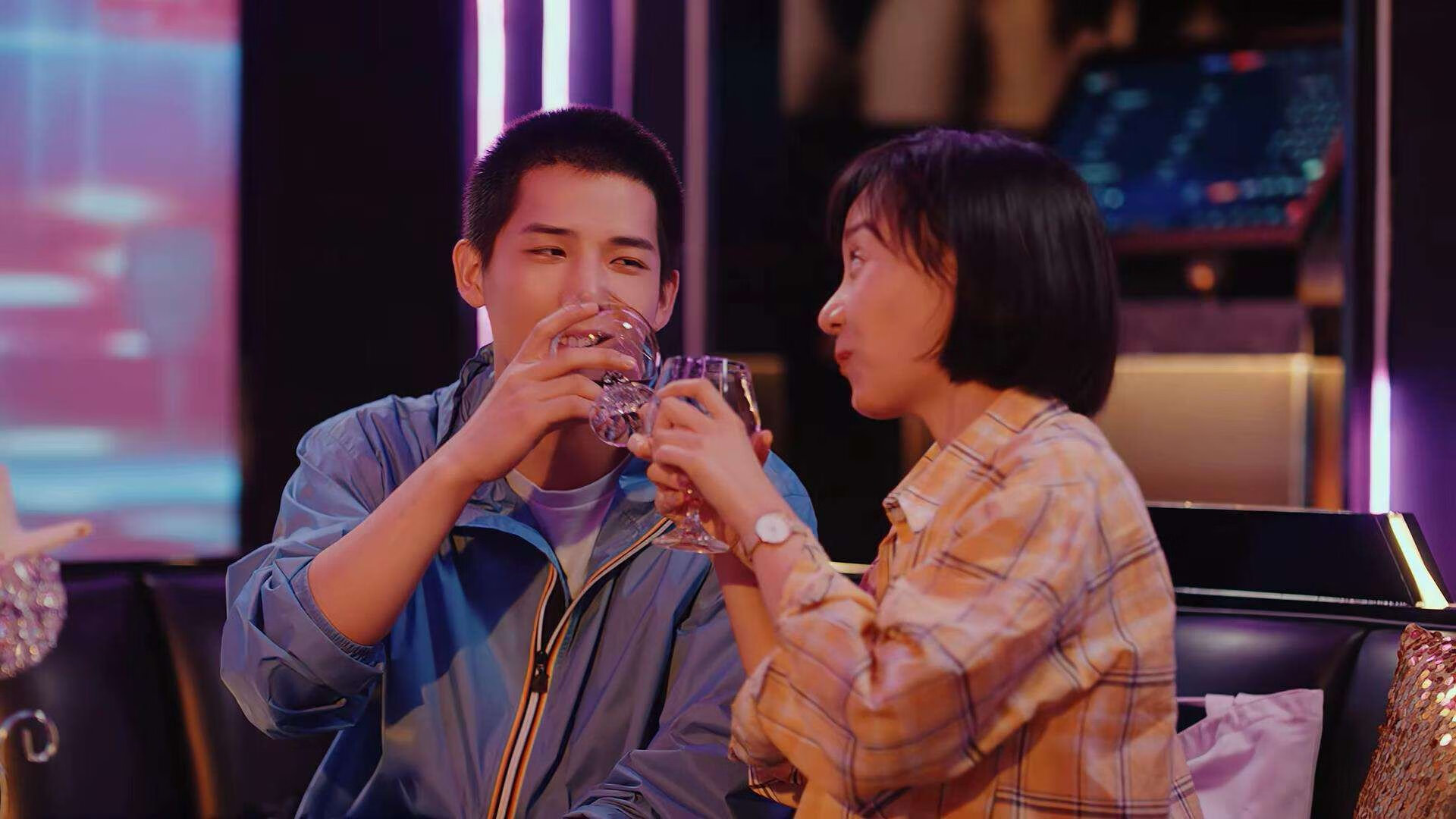 跨界交响，比利时足球完胜阿根廷的战术启示与基耶萨在F1揭幕战的赛道统治艺术