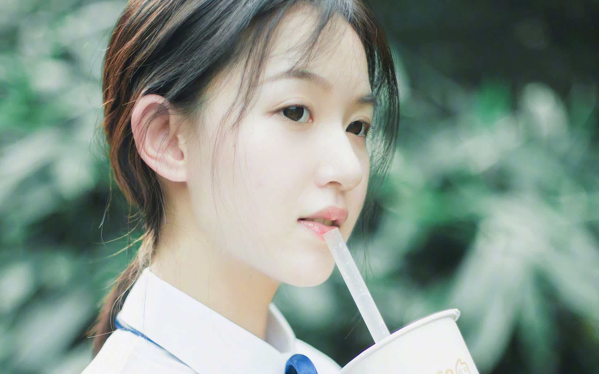 北非铁骑的悖论与少年的逆光之翼，一场被佩德里重新定义的争冠唯一性