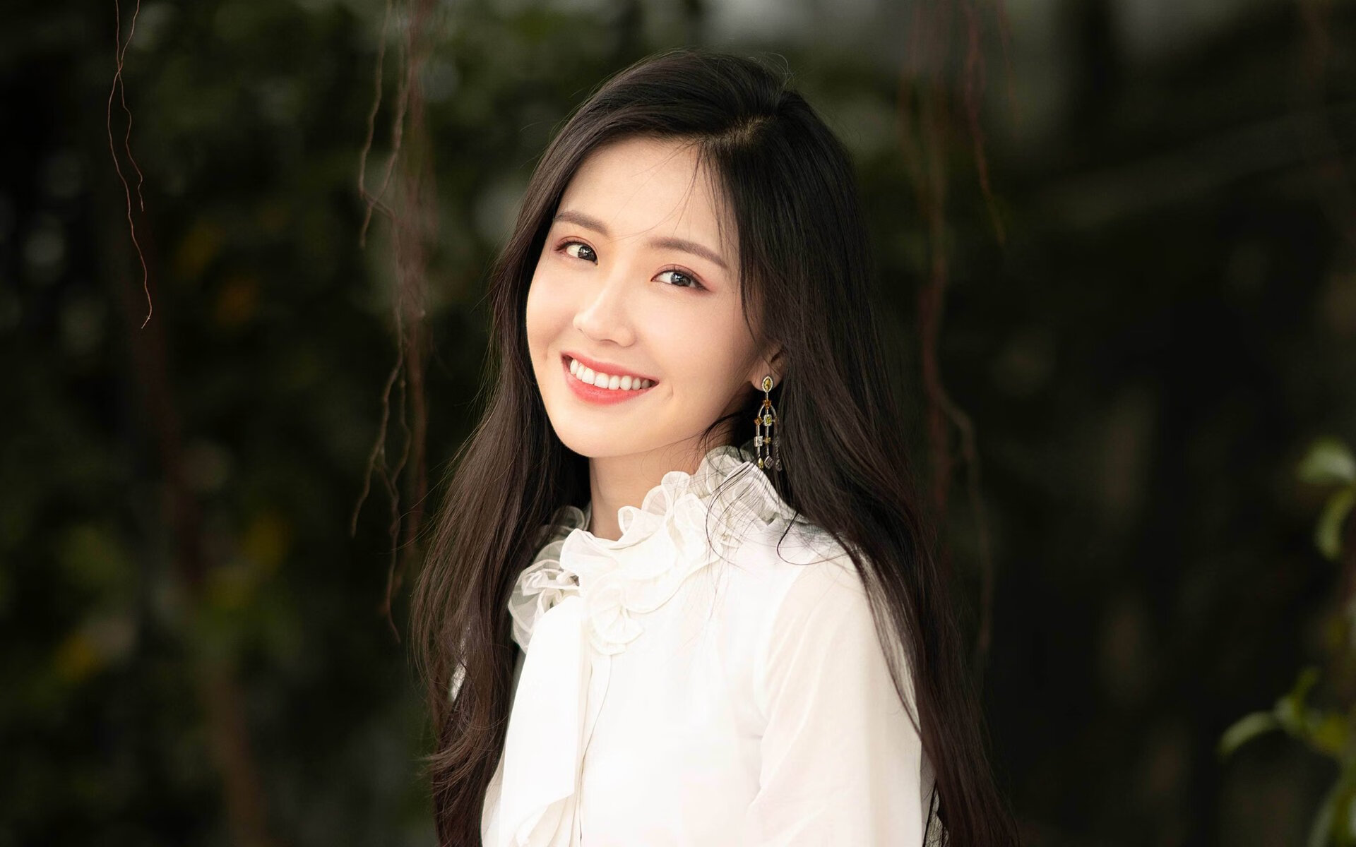 唯一之战，阿方索·戴维斯导演惊天逆转，沙特铁骑踏破奥地利防线